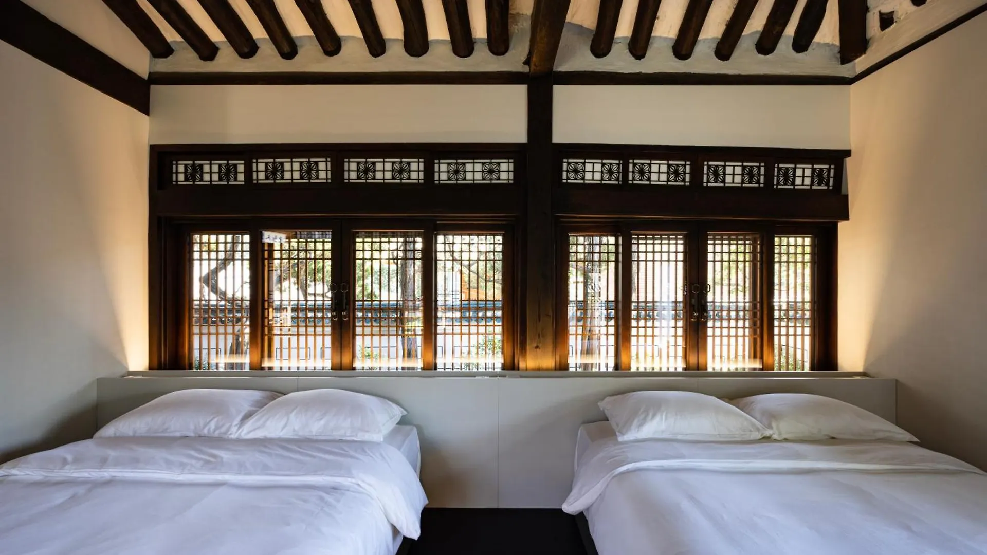 Nostalgia Hanok Hotel Soul