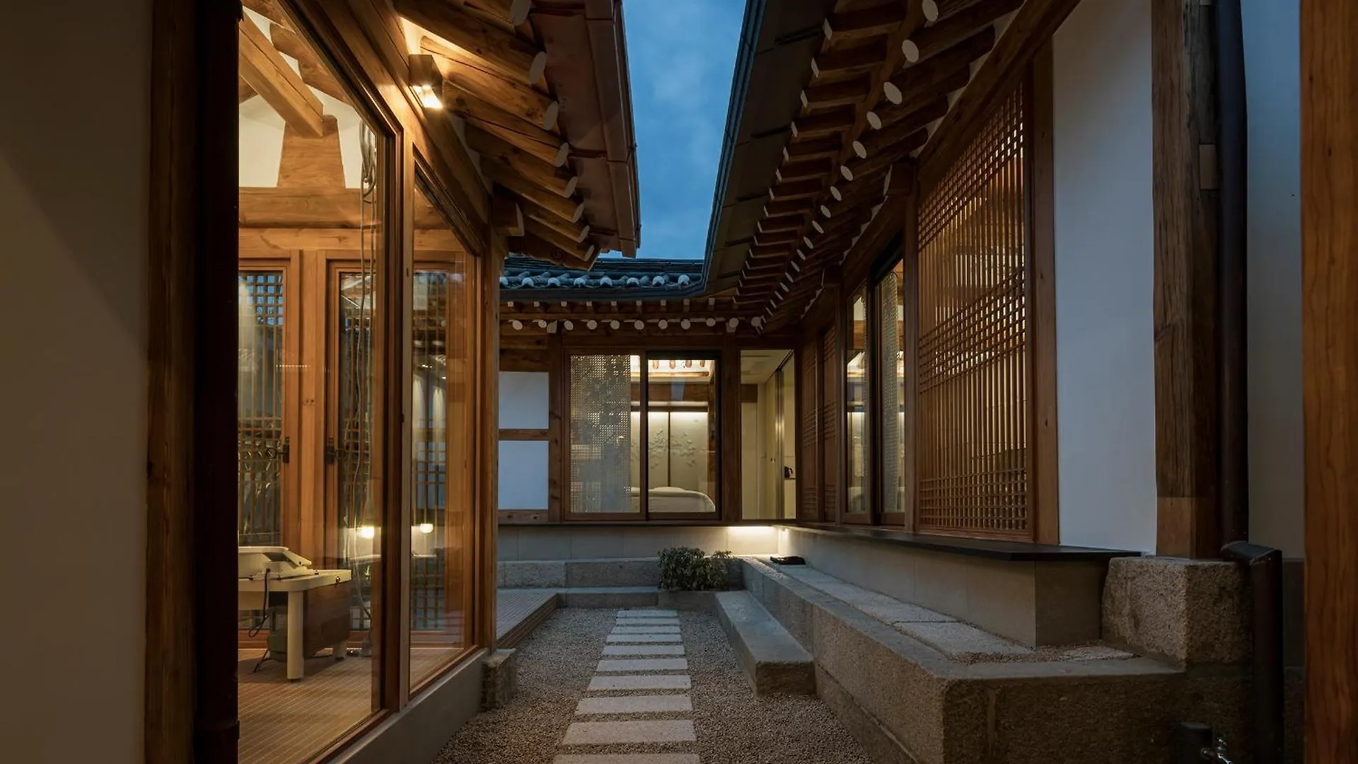 Nostalgia Hanok Hotel Seoul
